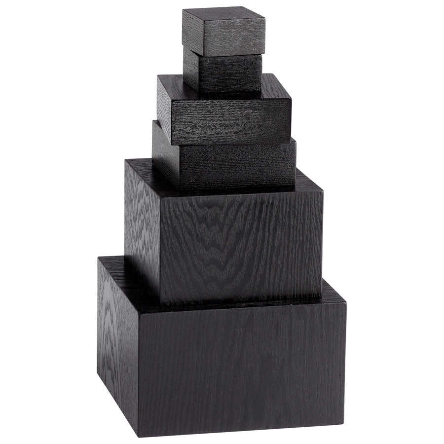 Art Pedestals