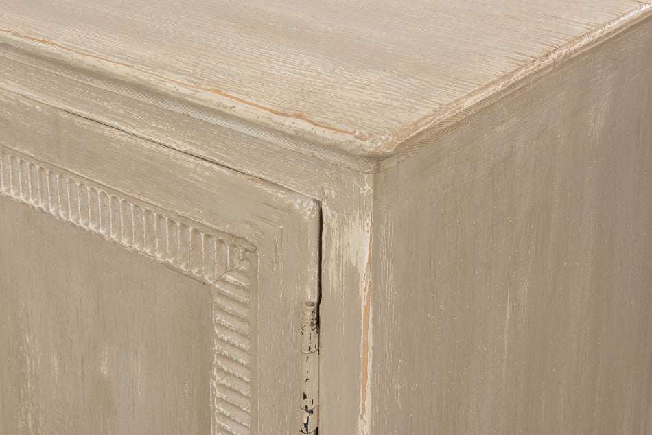 Pie Crust Door Sideboard