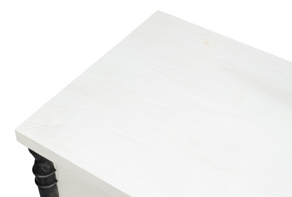 Elegance Nightstand