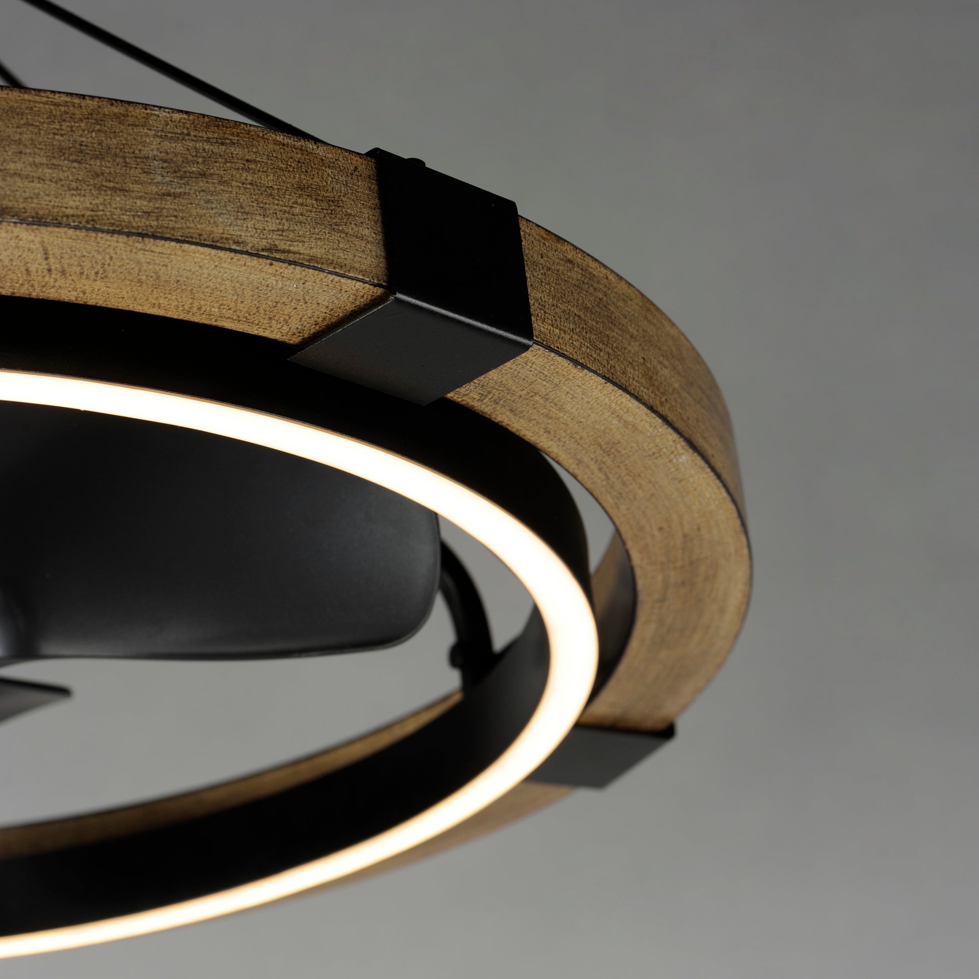 TIMBER WIFI-ENABLED LED FANDELIGHT