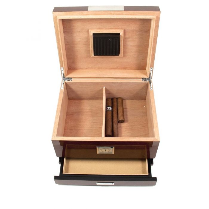 Lacquered "Walnut" Wood 60 Cigar Humidor 
