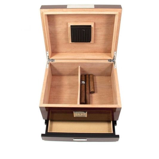Lacquered "Walnut" Wood 60 Cigar Humidor 
