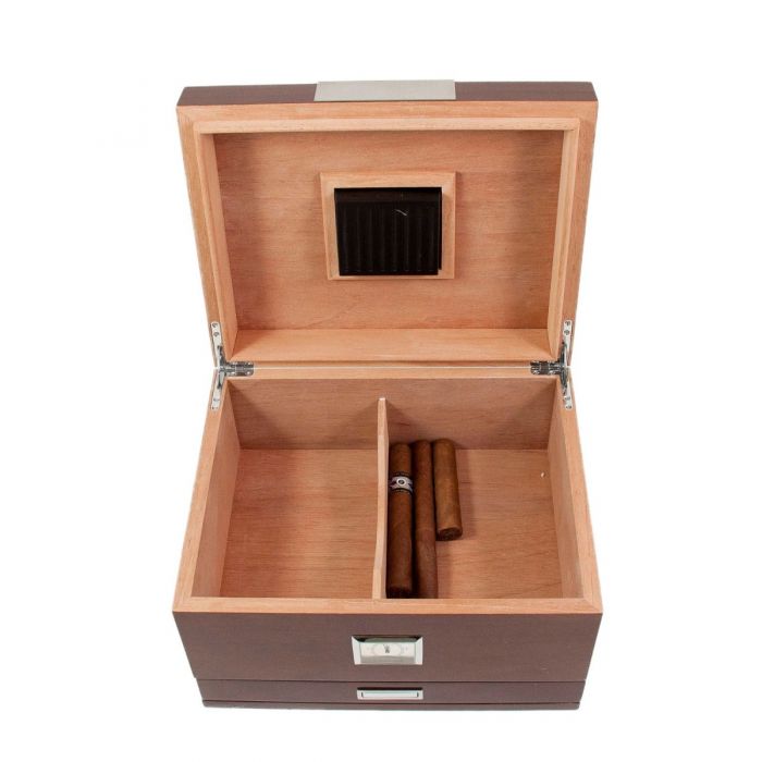 Lacquered "Walnut" Wood 60 Cigar Humidor 