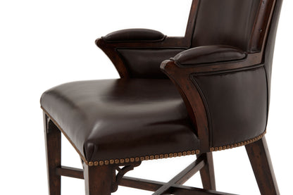 GAME AT CASTLE BROMWICH DESK / GAME CHAIR