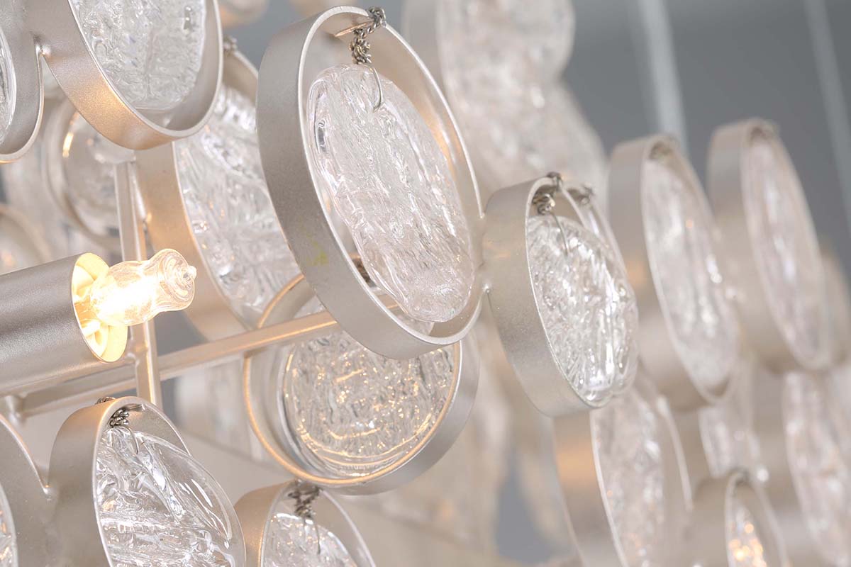 TRENTOSHARE  15-LIGHT LINEAR CHANDELIER