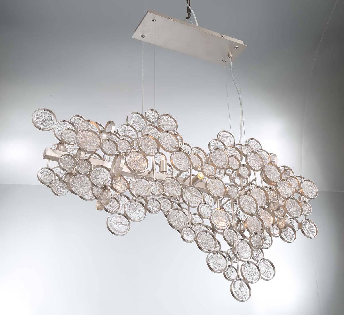 TRENTOSHARE  15-LIGHT LINEAR CHANDELIER