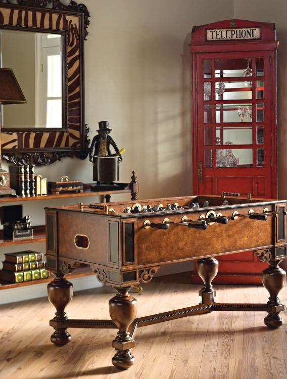 FOOSBALL TABLE